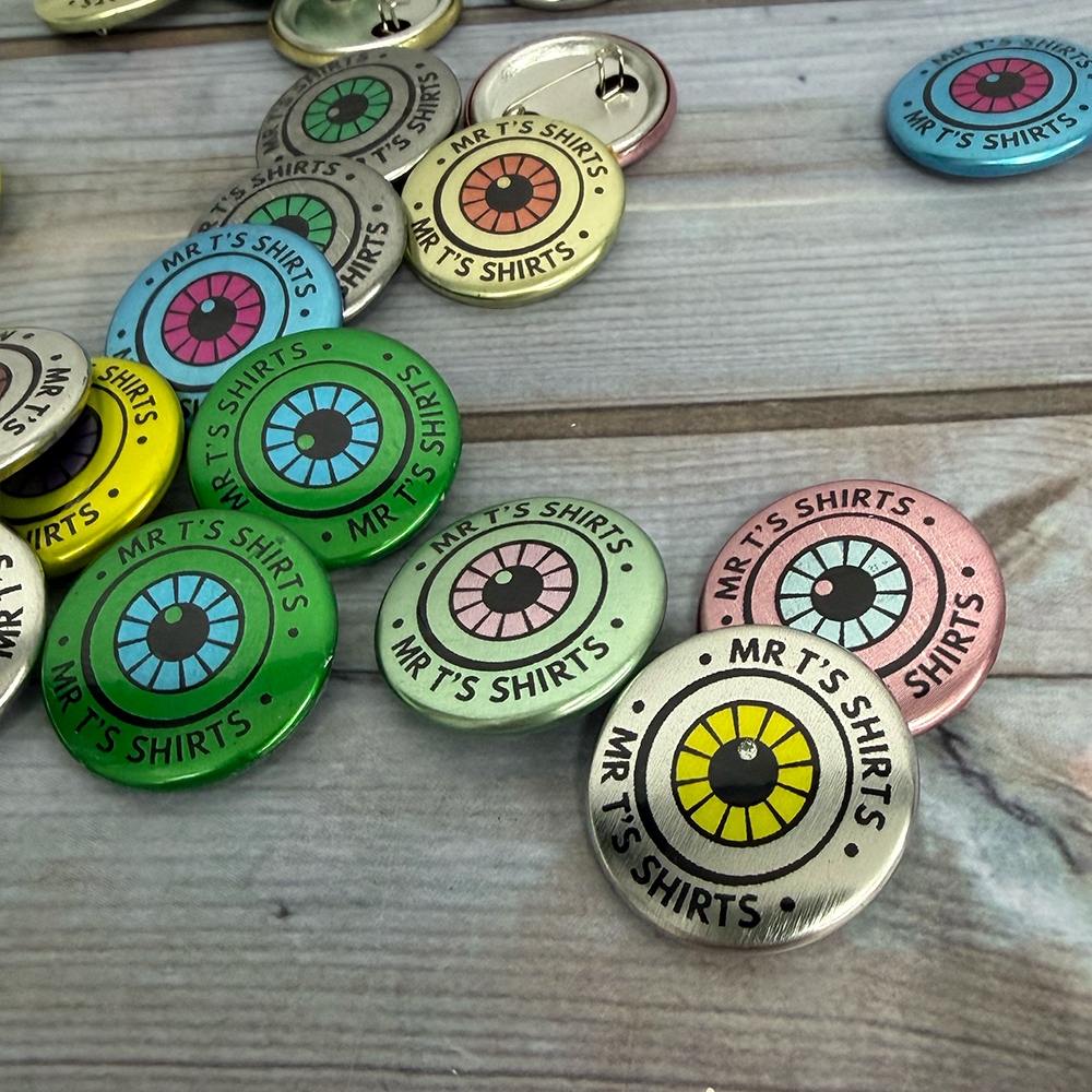 custom metal badges
