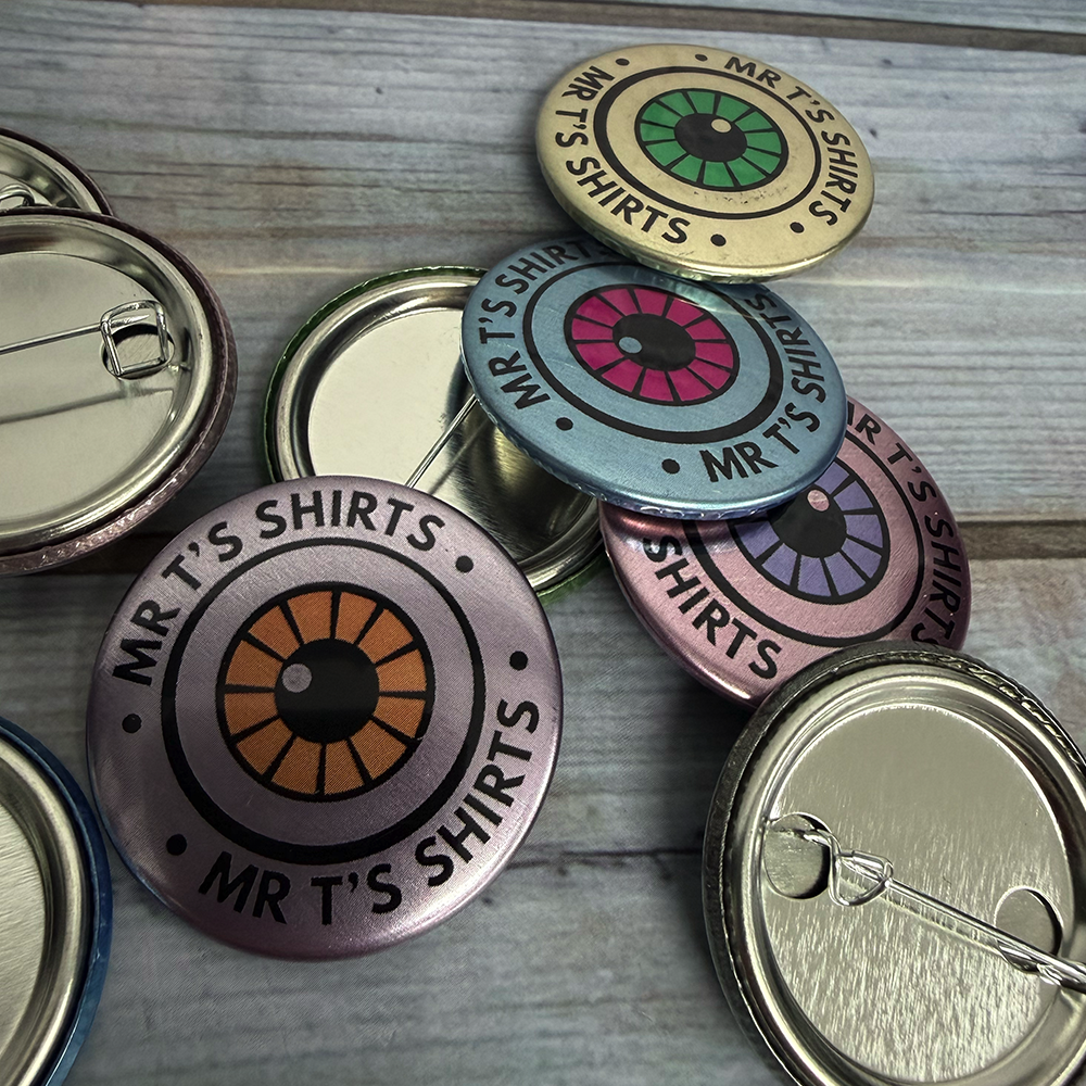 custom metal badges