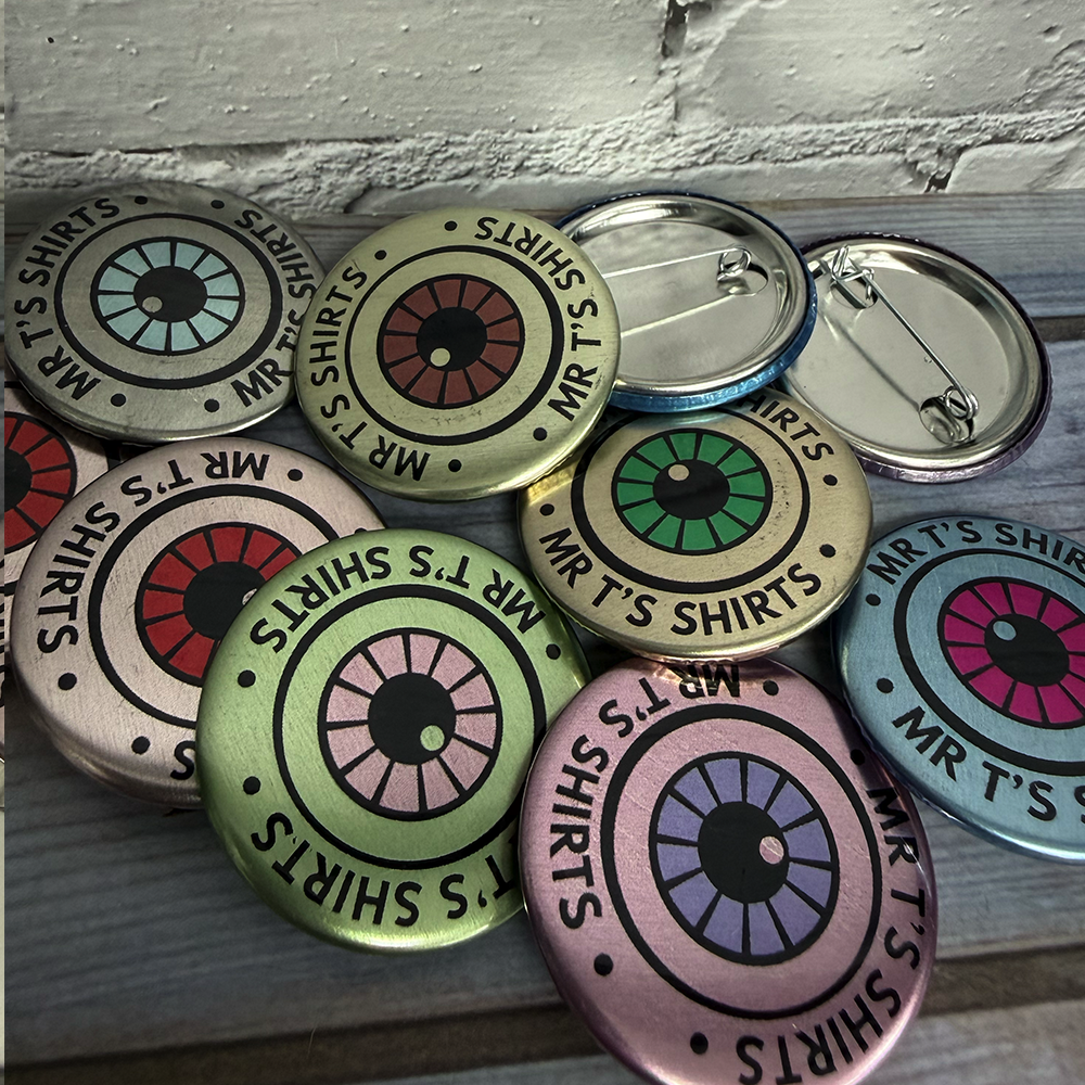 custom metal badges
