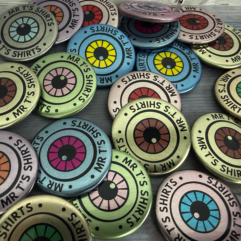custom metal badges