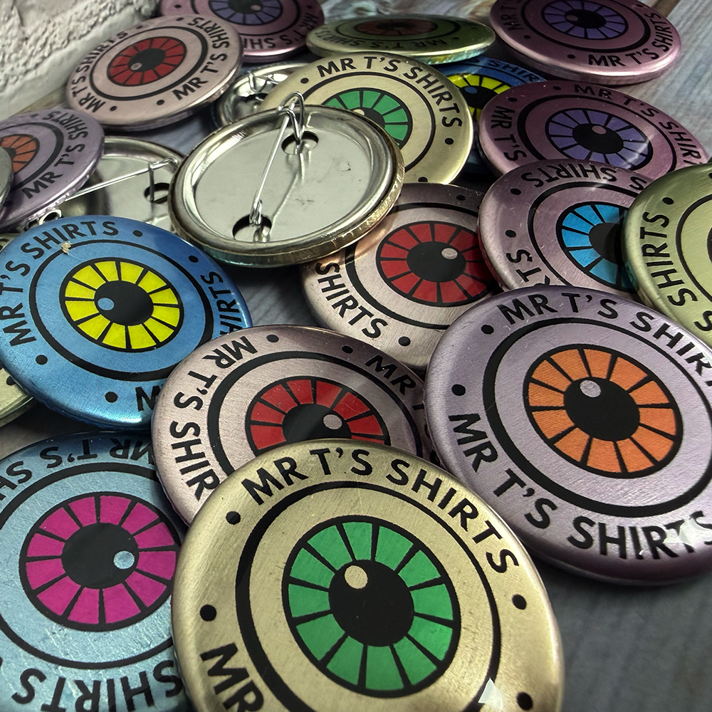custom metal badges