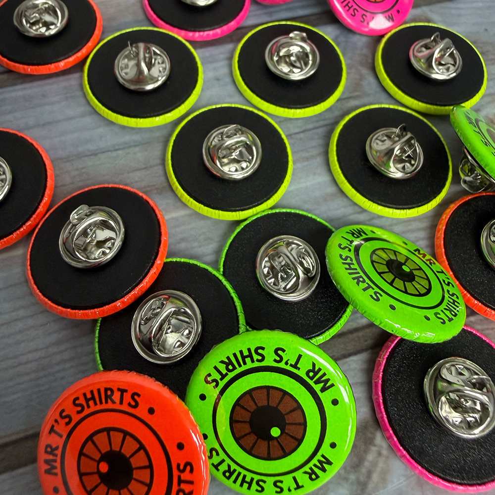 25mm neon badges