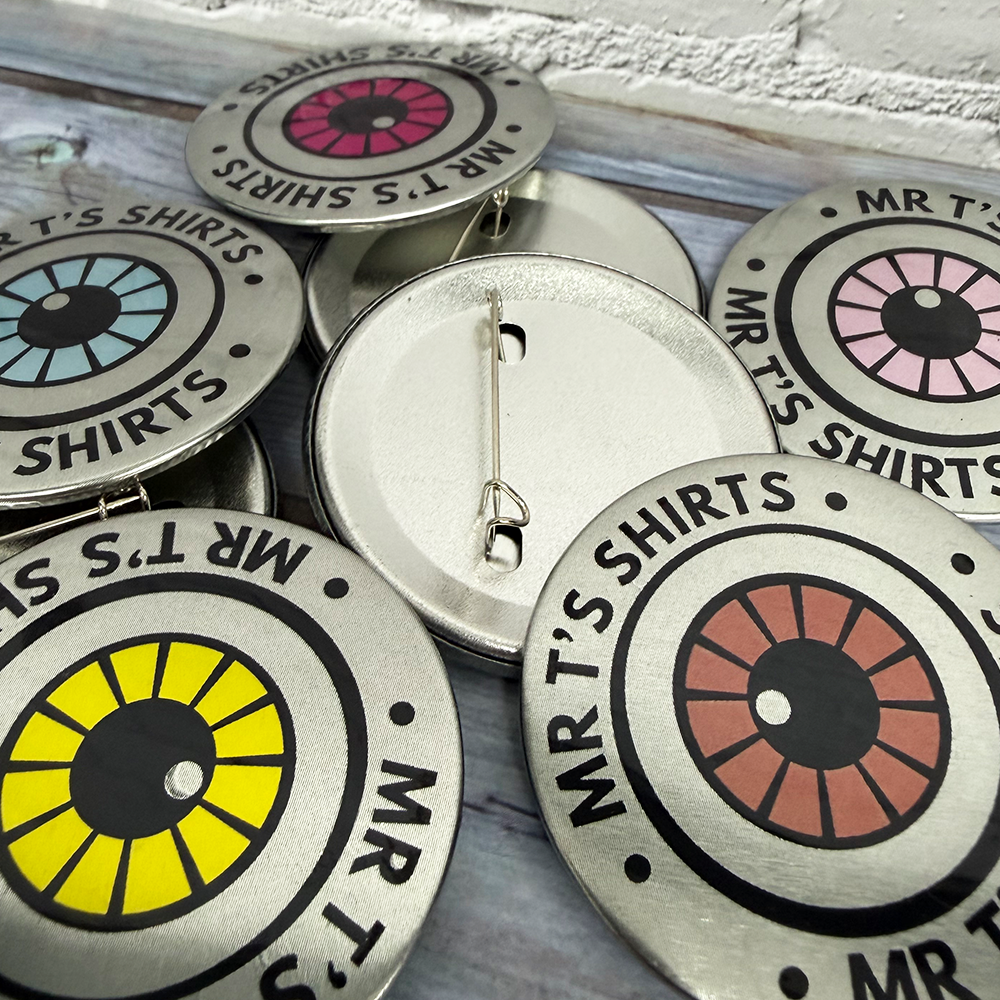 shiny custom badges